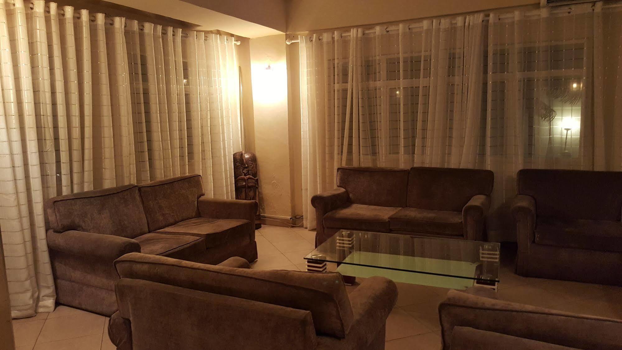 Golden Gate Hotel Kumasi Exterior photo